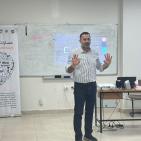 25 خريجاً وخريجة يختتمون تدريبهم ضمن برنامج