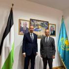 السفير أبوزيد يستقبل نظيره المصري الجديد في كازاخستان لبحث تعزيز التنسيق والتعاون