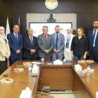 البنك الإسلامي الفلسطيني وجامعة بيرزيت يوقعان مذكرة تفاهم لتدريب الطلاب وتهيئتهم لسوق العمل