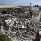 الاحتلال يهدم منازل 3 شهداء ويغلق الرابع بالاسمنت في قريتي دير ابو مشعل وسلواد 