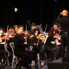 اوركسترا الكمنجاتي في المسرح البلدي في رام الله