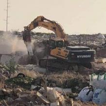الاحتلال يهدم منشآت تجارية شرق القدس