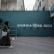 خاص: قرار بتعليق الدوام في مؤسسات "الأونروا" بغزة نهاية الأسبوع