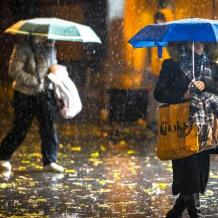 خاص| طقس العيد: منخفض جوي وأمطار رعدية وتحذيرات من السيول