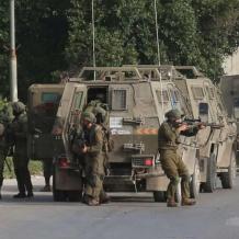 الاحتلال يحتجز شابين في الخضر جنوب بيت لحم