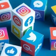 أستراليا تعتزم سنّ قوانين تمنح مستخدمي مواقع التواصل الاجتماعي خياراً للتحكم في خوارزميات المحتوى