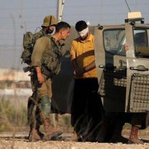 الاحتلال يعتقل شابا من عنبتا شرق طولكرم