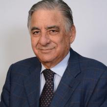 سلاح عرفات... وسلاح حماس