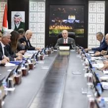 مجلس الوزراء يطالب بضغط دولي أكبر لإدخال البيوت المتنقلة ومستلزمات الإيواء إلى قطاع غزة