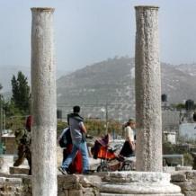 الاحتلال يثبت أمر الاستيلاء على آثار سبسطية