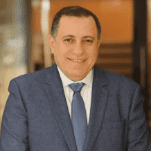 مروان البرغوثي.. "النحيل" الذي أصبح رمز النضال الفلسطيني