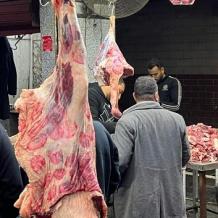 أسعار اللحوم الحمراء: المجمّد يقترب من الطازج.. من يفسّر ذلك؟