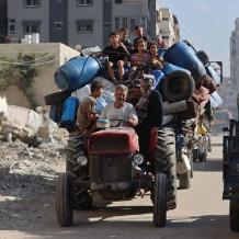 الاحتلال يصدر "أوامر إخلاء" لمربع سكني كامل شرق حي التفاح