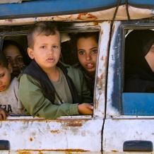 تبدأ الشهر المقبل.. خلافات إسرائيلية حول خطة تهجير سكان غزة