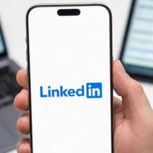 خاص| انتهاك جديد للحقوق الرقمية.. تقرير يكشف انحياز "لينكد إن" ضد المحتوى الفلسطيني