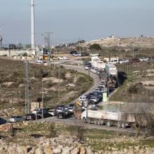 الاحتلال ينصب حاجزا عسكريا عند مدخل ترمسعيا شمال رام الله