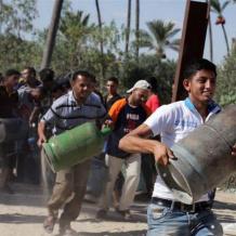 غزة: قرار بتخفيض حصة المحطات التجارية من الغاز لتعزيز حصة المواطنين