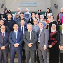 البنك الإسلامي الفلسطيني وجامعة النجاح الوطنية يختتمان برنامج "واعد" التدريبي
