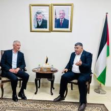 خلال ورشة عمل حول قضايا الأسرى والمحررين… محافظ نابلس يستقبل وزير شؤون الأسرى