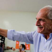 من أصور فلسطينية.. فوز نصري عصفورة برئاسة هندوراس