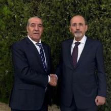 الشيخ يلتقي الصفدي ويبحث معه آخر المستجدات