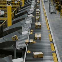 نتقادات تطال أمازون بسبب أداة ذكاء اصطناعي تشتري دون موافقة المتاجر