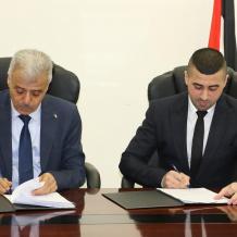 "التربية" والشبكة الفلسطينية لتطوير الإعلام توقّعان اتفاقية لتعزيز الوعي الإعلامي في المدارس والجامعات