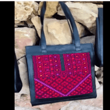 خاص| "دار عبير للتراث".. مشروع فلسطيني يدمج الإبداع بالحفاظ على التراث