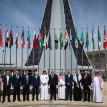 وزير الداخلية والوفد المرافق يشاركون في افتتاح معرض الدفاع العالمي 2026
