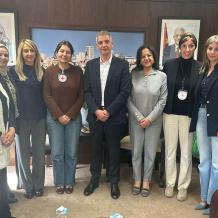 هيئة الأسرى: أبو الحمص يستقبل طاقم من اللجنة الدولية للصليب الأحمر