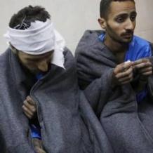وصول 8 أسرى محررين إلى مستشفى الأقصى وسط قطاع غزة