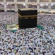 جدول صلاتي التراويح والتهجد في المسجد الحرام رمضان 1447