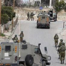 الاحتلال يغلق مدخل ترمسعيا شمال رام الله