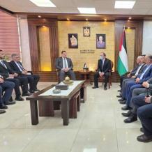 الأحمد يزور طولكرم ويبحث احتياجاتها الخدمية ويوقع مذكرة تفاهم مع جامعة خضوري