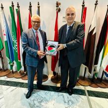 السفير القدومي يزور الهيئة العربية للطاقة الذرية في تونس