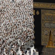 دعاء القنوت في الحرم المكي مكتوب كامل ليلة القدر 2026.. نص دعاء التهجد من المسجد الحرام (استمع)