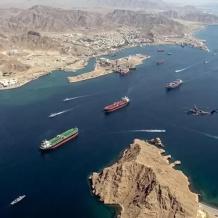 إيران تعلن فتح مضيق هرمز أمام السفن التجارية