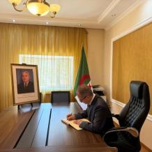 السفير أبوزيد يعزي بوفاة الرئيس الجزائري الأسبق اليامين زروال