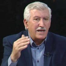 ترامب يطرد رئيس هيئة الاركان .. هل اقتربت ساعة الانقلاب العسكري