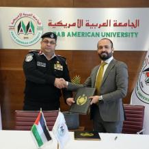 الدفاع المدني والجامعة العربية الأمريكية يوقعان اتفاقية تعاون لتعزيز السلامة العامة