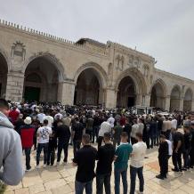 70 ألف مصل أدوا صلاة الجمعة في المسجد الأقصى المبارك