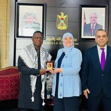 غنام تستقبل وتكرّم أمين عام اتحاد كتاب عموم إفريقيا وتؤكد دور الثقافة في إيصال صوت شعبنا للعالم