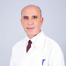 نقيب الأطباء يخرج عن صمته ويضع الكرة في ملعب رئيس الوزراء: "كرامة الطبيب خط أحمر ولا تفاوض دون حقوق كاملة"
