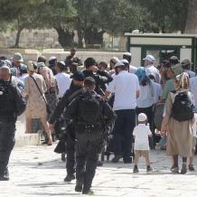 22 وزيرا ونائبا بالكنيست يطالبون باقتحام الأقصى يوم الجمعة