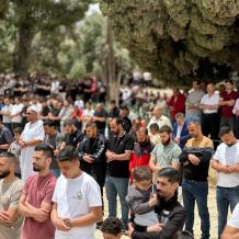 75 ألفا يؤدون صلاة الجمعة في المسجد الأقصى