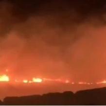 مستوطنون يحرقون أراضي زراعية في قرية المغير