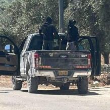 إصابات وسرقة مركبات وأغنام باعتداء للاحتلال ومستوطنيه في حوارة