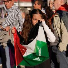 باريس تمنح "المواطنة الفخرية" للمدنيين والصحفيين الفلسطينيين