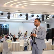 شركة CFI تعقد دورة تدريبية مجانية لتعليم التداول في مدينة الخليل