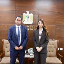 وزارة العمل والأغذية العالمي يتفقان على خطوات تنفيذية لمواجهة البطالة